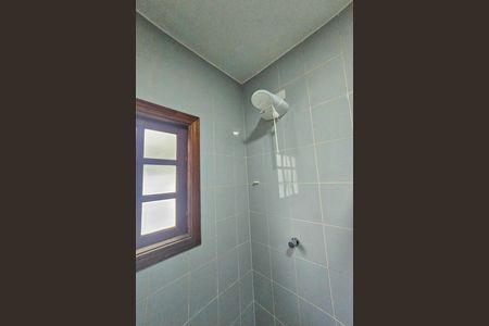 Casa de condomínio para alugar com 300m², 4 quartos e 3 vagas