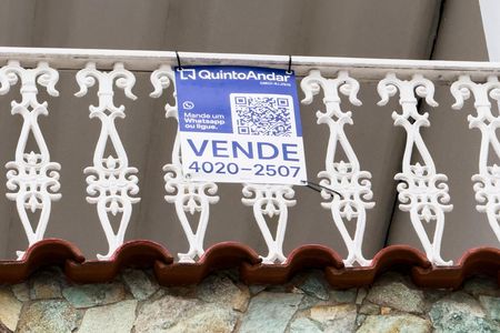 Casa à venda com 362m², 5 quartos e 2 vagasPlaca