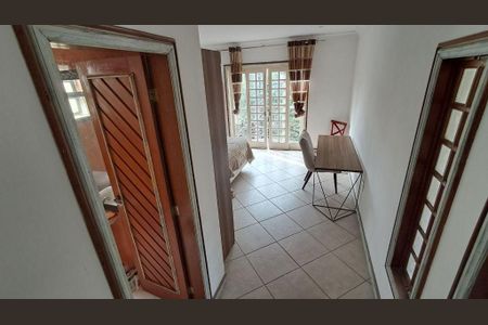 Casa à venda com 326m², 4 quartos e 2 vagas