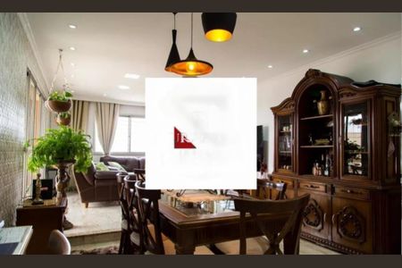 Apartamento à venda com 200m², 3 quartos e 2 vagas