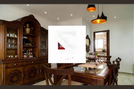 Apartamento à venda com 200m², 3 quartos e 2 vagas