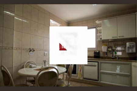 Apartamento à venda com 200m², 3 quartos e 2 vagas