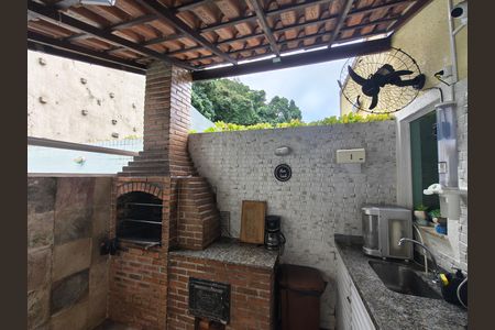 Apartamento à venda com 160m², 4 quartos e 2 vagas