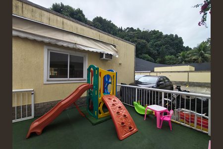 Apartamento à venda com 160m², 4 quartos e 2 vagas