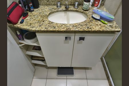 Apartamento à venda com 160m², 4 quartos e 2 vagas