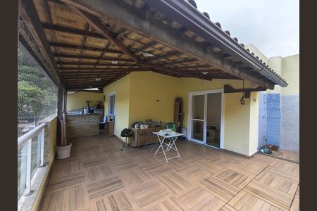 Apartamento à venda com 160m², 4 quartos e 2 vagas