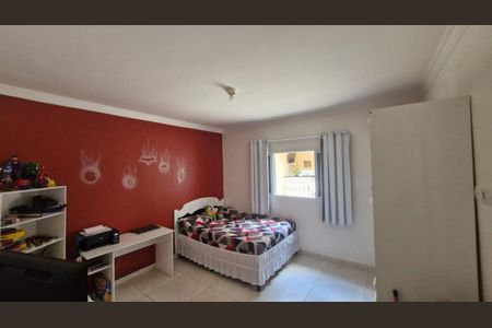 Casa à venda com 3 quartos, 155m² em Jaraguá, São Paulo
