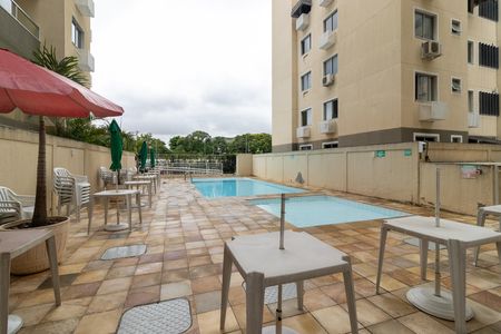 Apartamento para alugar com 50m², 2 quartos e 1 vaga Apartamento para alugar com 50m², 2 quartos e 1 vagaÁrea comum - Piscina