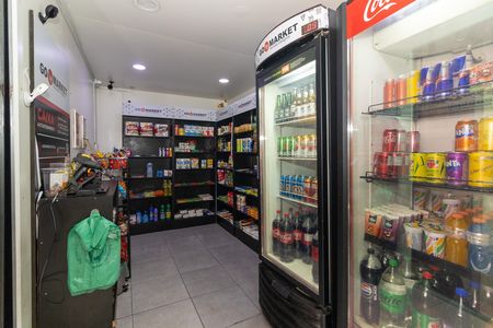 Apartamento para alugar com 50m², 2 quartos e 1 vaga Apartamento para alugar com 50m², 2 quartos e 1 vagaMinimercado