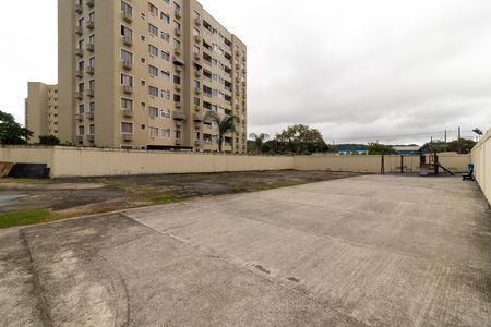 Apartamento para alugar com 50m², 2 quartos e 1 vaga Apartamento para alugar com 50m², 2 quartos e 1 vagaÁrea comum - Playground