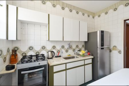 Apartamento à venda com 130m², 3 quartos e 2 vagas Apartamento à venda com 130m², 3 quartos e 2 vagasCozinha