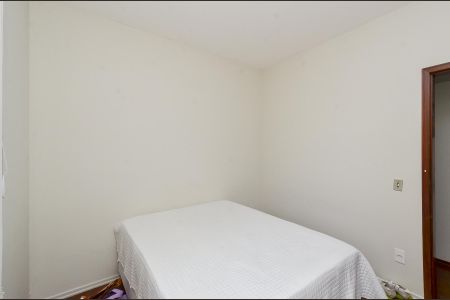 Apartamento à venda com 130m², 3 quartos e 2 vagas Apartamento à venda com 130m², 3 quartos e 2 vagasQuarto 2