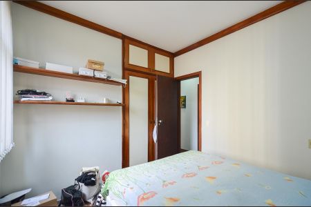 Apartamento à venda com 130m², 3 quartos e 2 vagas Apartamento à venda com 130m², 3 quartos e 2 vagasQuarto 1