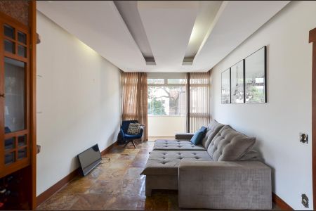 Apartamento à venda com 130m², 3 quartos e 2 vagas Apartamento à venda com 130m², 3 quartos e 2 vagasSala de Estar
