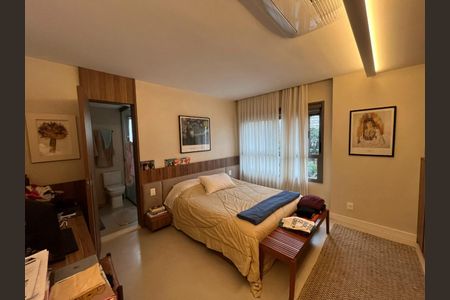 Apartamento à venda com 3 quartos, 143m² em Campo Belo, São Paulo