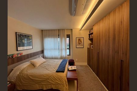 Apartamento à venda com 143m², 3 quartos e 2 vagas