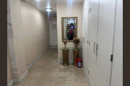 Apartamento à venda com 38m², 1 quarto e 1 vaga
