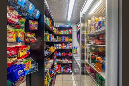 Apartamento para alugar com 48m², 2 quartos e 1 vaga Apartamento para alugar com 48m², 2 quartos e 1 vagaMIni Mercado