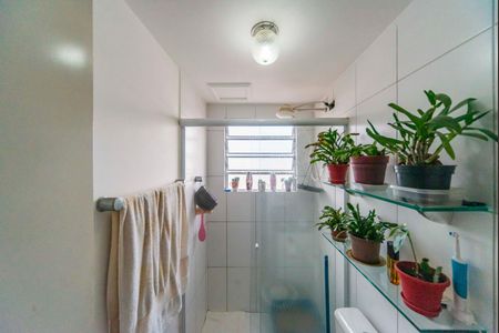 Apartamento para alugar com 48m², 2 quartos e 1 vaga Apartamento para alugar com 48m², 2 quartos e 1 vagaBanheiro