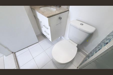 Apartamento para alugar com 71m², 3 quartos e 1 vaga Apartamento para alugar com 71m², 3 quartos e 1 vagaBanheiro da Suíte