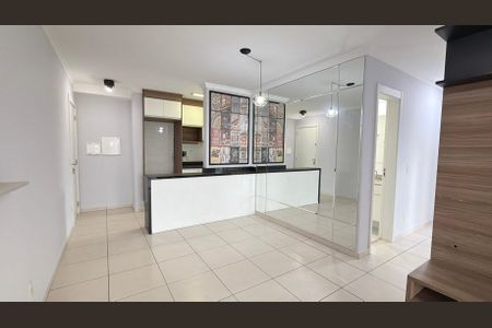 Apartamento para alugar com 71m², 3 quartos e 1 vaga Apartamento para alugar com 71m², 3 quartos e 1 vagaSala