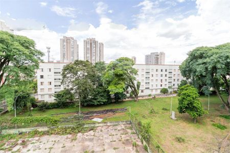 Apartamento à venda com 140m², 4 quartos e 1 vaga