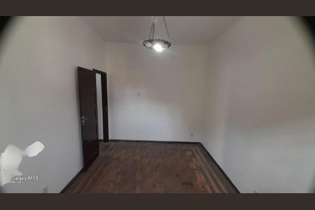 Casa à venda com 100m², 3 quartos e sem vaga