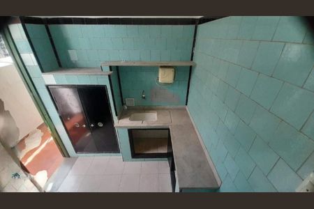 Casa à venda com 100m², 3 quartos e sem vaga