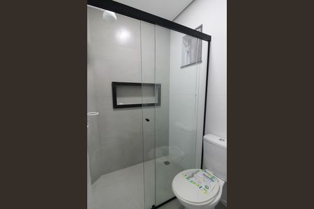 Banheiro de apartamento para alugar com 1 quarto, 20m² em Vila Lageado, São Paulo