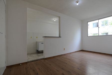 Sala de apartamento para alugar com 2 quartos, 56m² em Vila Mogilar, Mogi das Cruzes