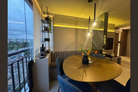 Apartamento à venda com 57m², 2 quartos e 1 vaga Apartamento à venda com 57m², 2 quartos e 1 vagaSala