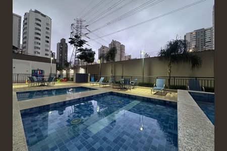 Apartamento à venda com 57m², 2 quartos e 1 vaga