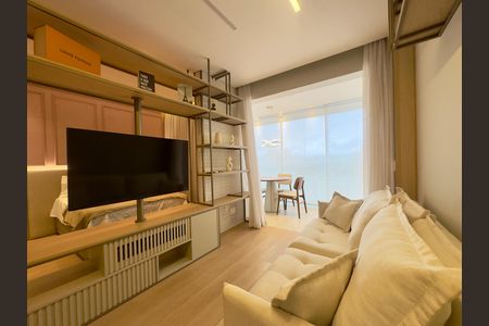 Sala de kitnet/studio para alugar com 1 quarto, 39m² em Macedo, Guarulhos