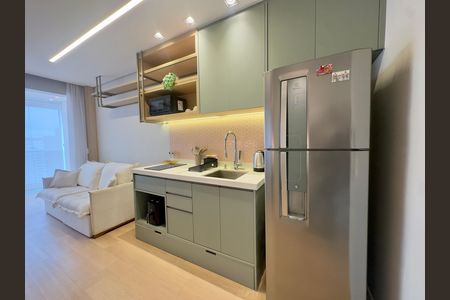 Studio para alugar com 39m², 1 quarto e 1 vaga Studio para alugar com 39m², 1 quarto e 1 vagaCozinha