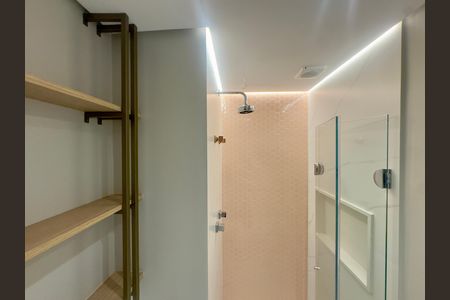 Studio para alugar com 39m², 1 quarto e 1 vaga Studio para alugar com 39m², 1 quarto e 1 vagaBanheiro