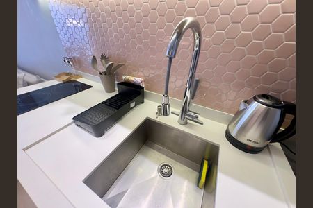Studio para alugar com 39m², 1 quarto e 1 vaga Studio para alugar com 39m², 1 quarto e 1 vagaCozinha