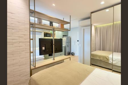 Studio para alugar com 39m², 1 quarto e 1 vaga Studio para alugar com 39m², 1 quarto e 1 vagaQuarto