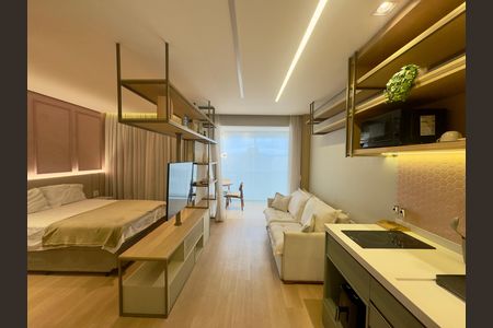 Studio para alugar com 39m², 1 quarto e 1 vaga Studio para alugar com 39m², 1 quarto e 1 vagaCozinha / Sala