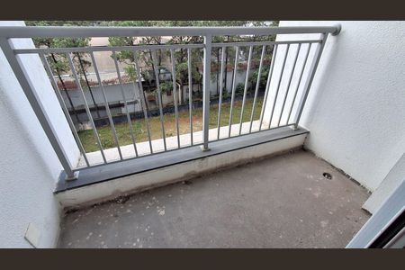 Apartamento à venda com 52m², 2 quartos e 1 vaga Apartamento à venda com 52m², 2 quartos e 1 vagaVaranda