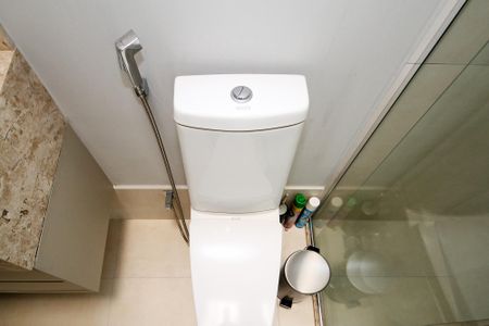 Casa de condomínio para alugar com 358m², 4 quartos e 4 vagasBanheiro Suíte 2