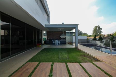 Casa de condomínio para alugar com 358m², 4 quartos e 4 vagasVaranda