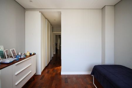 Casa de condomínio para alugar com 358m², 4 quartos e 4 vagasSuíte 3
