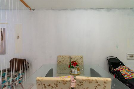 Apartamento à venda com 47m², 2 quartos e sem vaga Apartamento à venda com 47m², 2 quartos e sem vagaSala