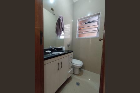 Casa à venda com 330m², 4 quartos e 6 vagas Casa à venda com 330m², 4 quartos e 6 vagasBanheiro - torneira