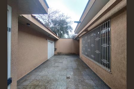 Casa à venda com 330m², 4 quartos e 6 vagas Casa à venda com 330m², 4 quartos e 6 vagasQuintal