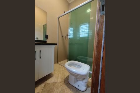 Casa à venda com 330m², 4 quartos e 6 vagas Casa à venda com 330m², 4 quartos e 6 vagasBanheiro - torneira