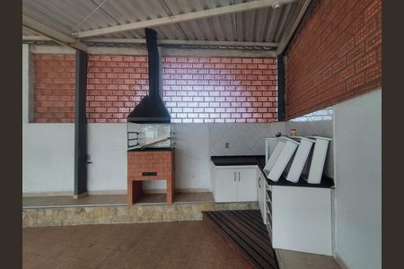 Casa à venda com 330m², 4 quartos e 6 vagas Casa à venda com 330m², 4 quartos e 6 vagasChurrasqueira