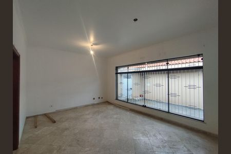 Sala  de casa à venda com 4 quartos, 330m² em Jardim da Saúde, São Paulo