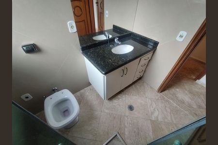 Casa à venda com 330m², 4 quartos e 6 vagas Casa à venda com 330m², 4 quartos e 6 vagasBanheiro - torneira