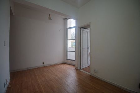 Sala de apartamento para alugar com 1 quarto, 49m² em Estácio, Rio de Janeiro